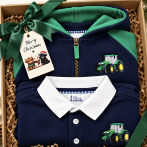 LIGHTHOUSE TRACTOR CHRISTMAS GIFT SET - NAVY & GREEN